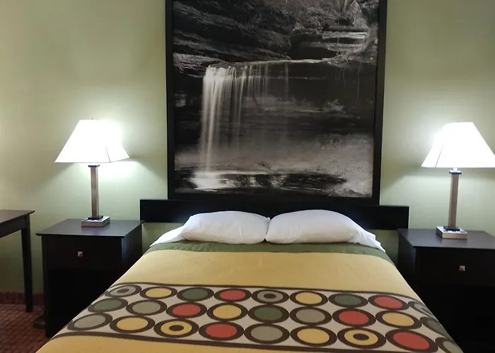 Super 8 By Wyndham Il